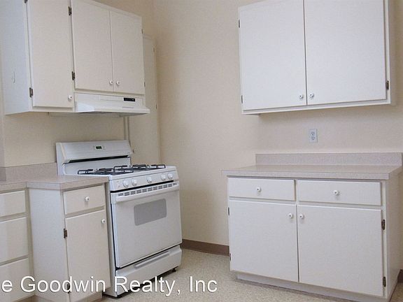 5th image of 608 9th Ave #608
