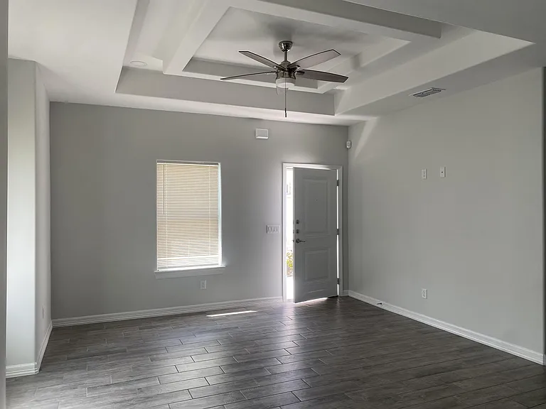 5908 Puffin Ave #4 — Photo 7