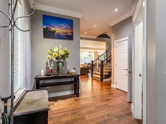 5th image of 3383 Gislason Ave
