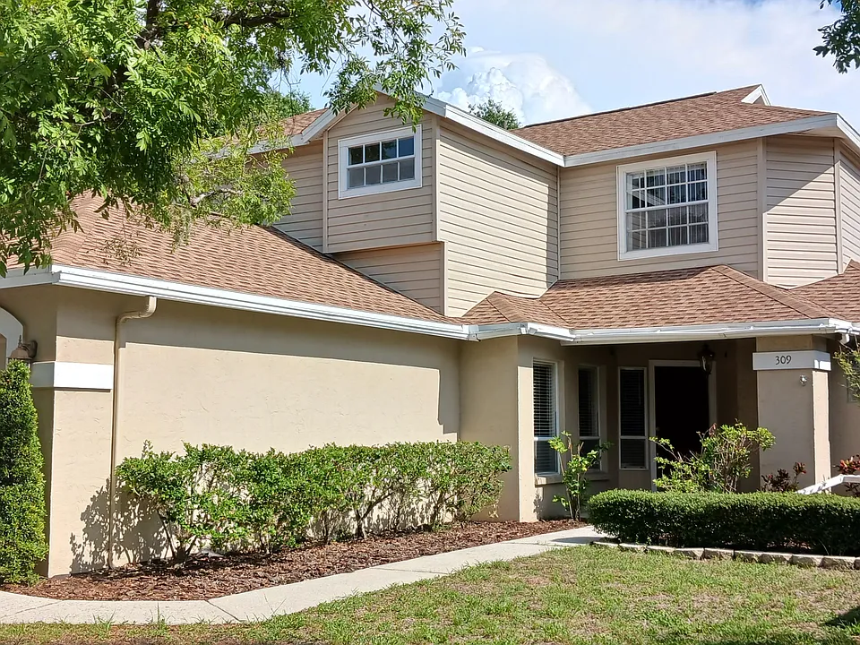 309 Sand Ridge Dr
