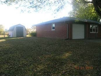 4th image of 5221 Linda Ln