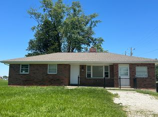 702 S Lincoln Dr, Troy, MO 63379