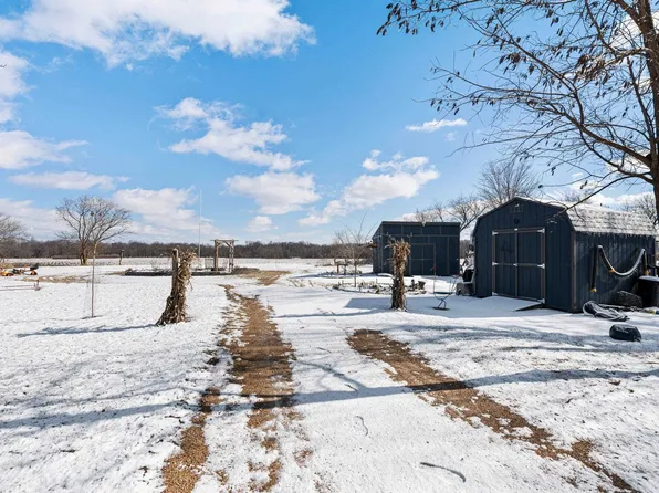 W2103 Chicago Rd, Berlin, WI 54923