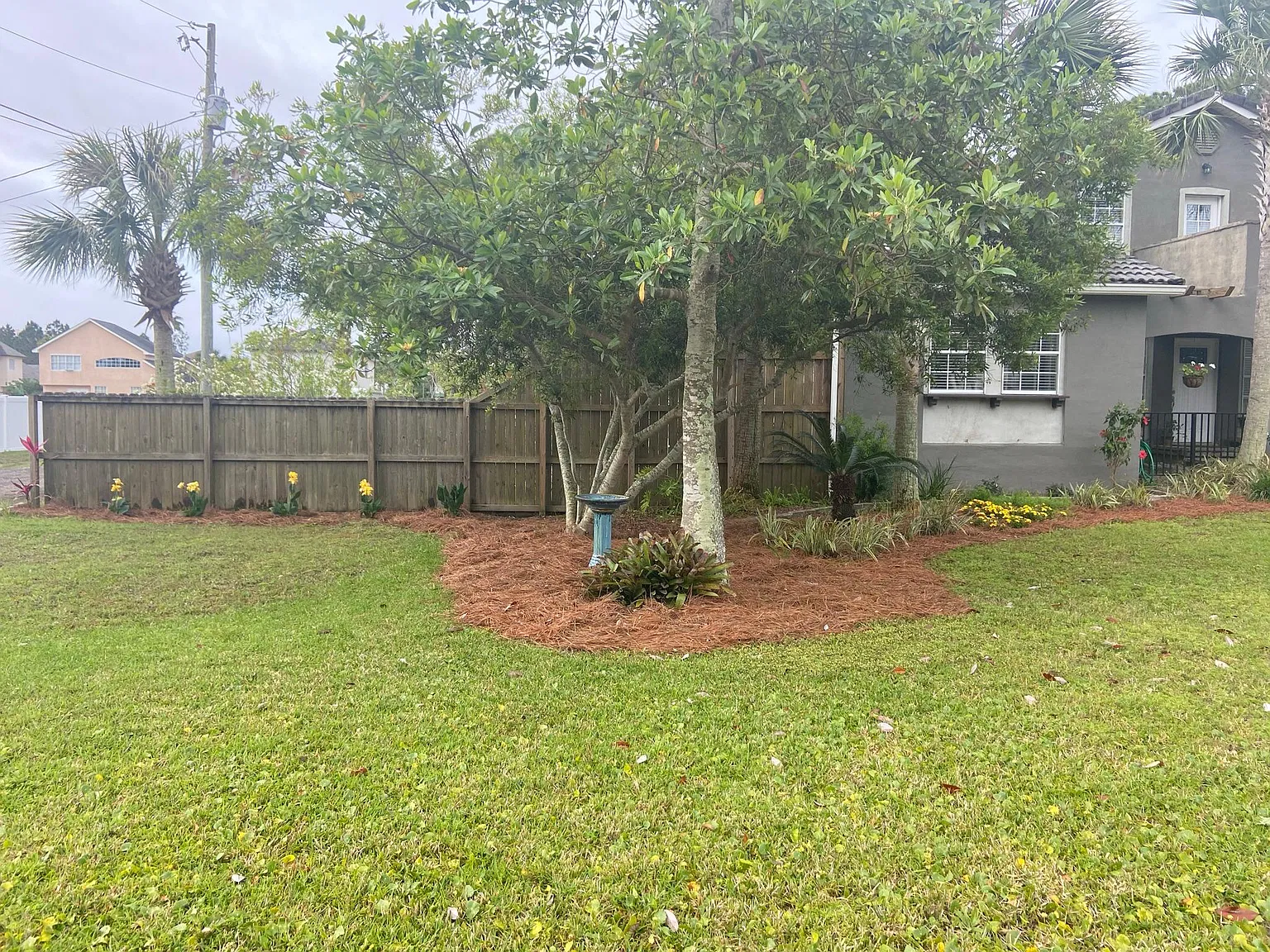 168 Crest Dr — Photo 2