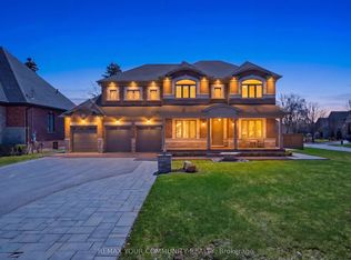 33 North St, Whitby, ON L1M1C2