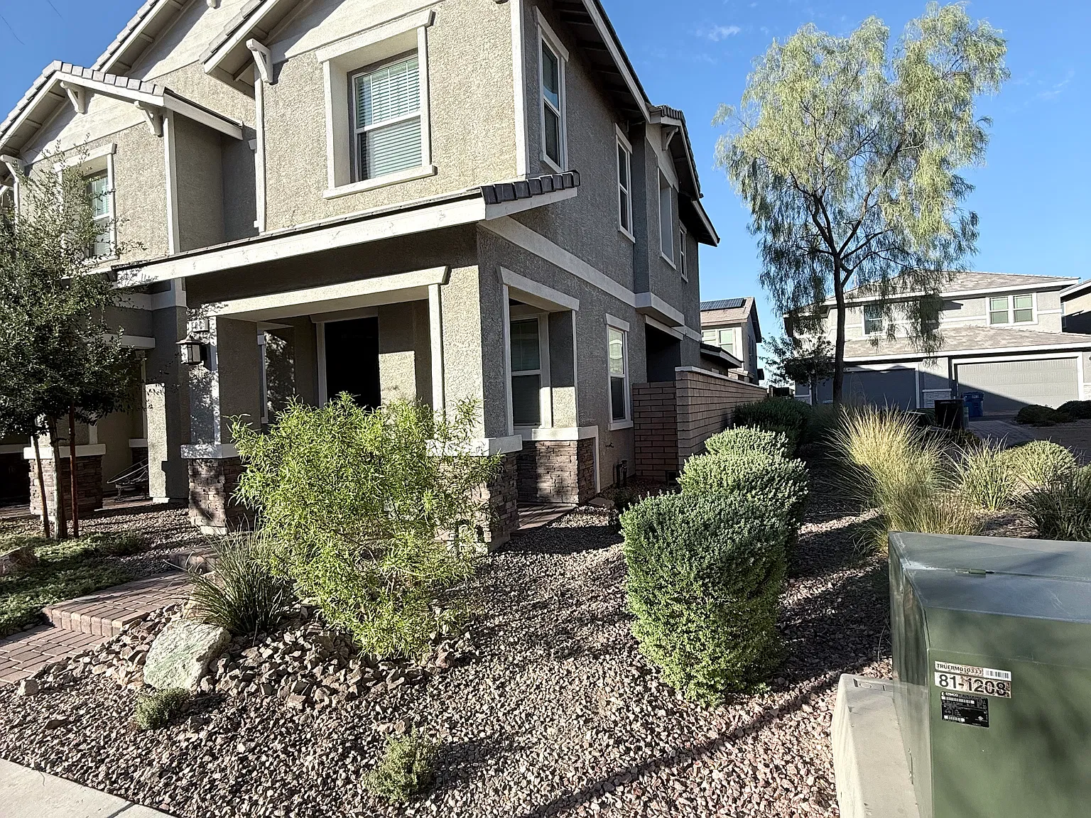 3 bed, 1520 sqft, $2,000 — Photo 2
