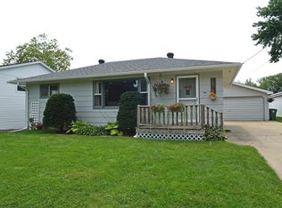 1102 18th Ave, Charles City, IA 50616