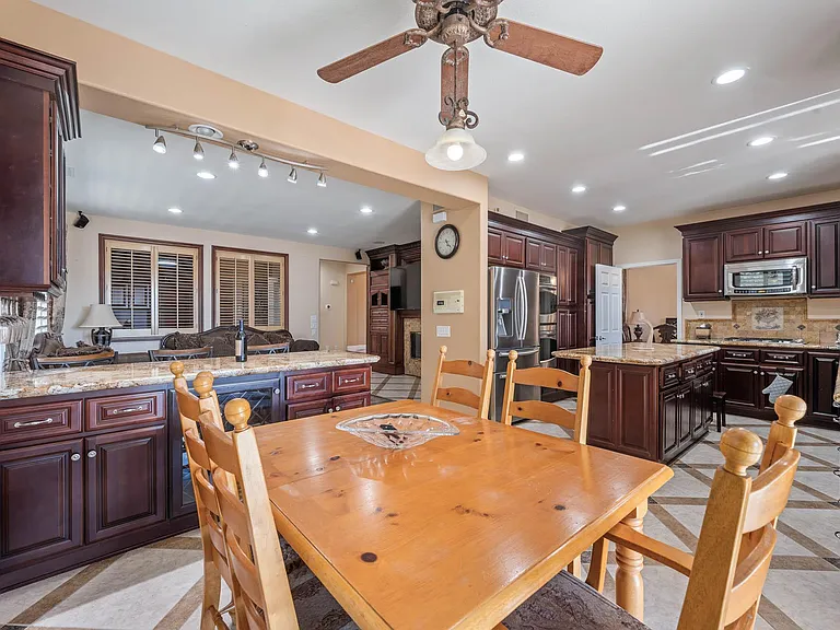 20552 Bergamo Way — Photo 33