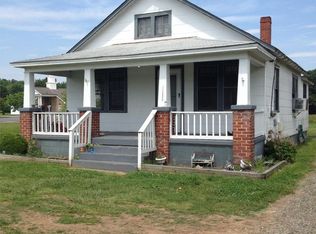 10520 Benchmark Rd, Fredericksburg, VA 22408