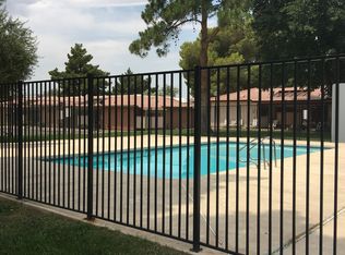 449 N Lamb Blvd, Las Vegas, NV 89110