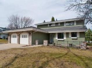 143 Hingham Ln, Bloomingdale, IL 60108