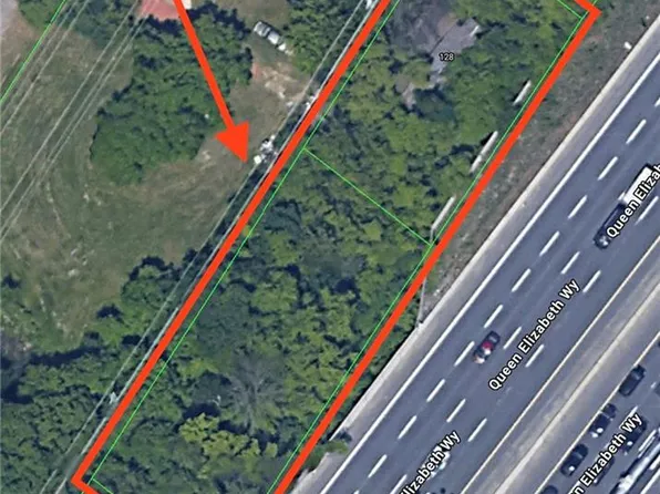 128 Premium Way, Mississauga, ON L5B 1A2