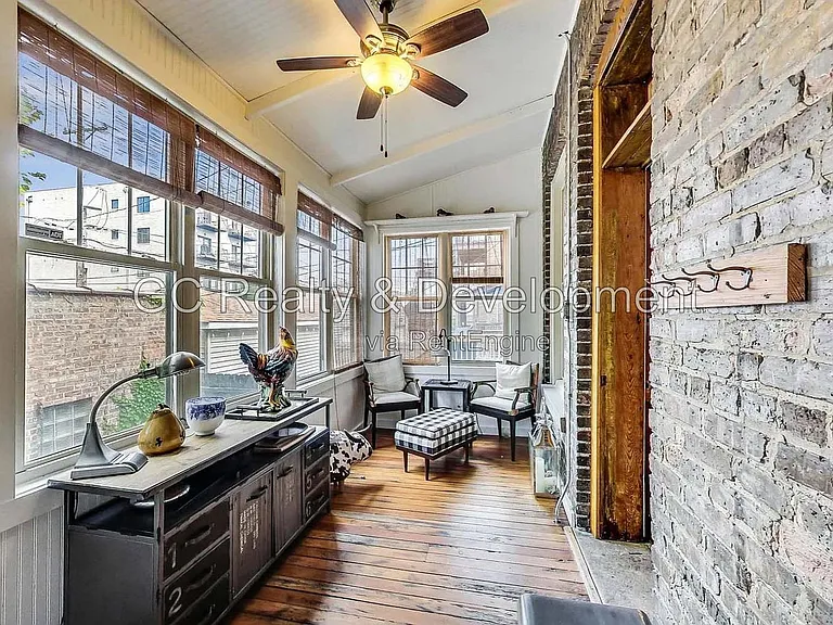 4936 S Saint Lawrence Ave — Photo 2