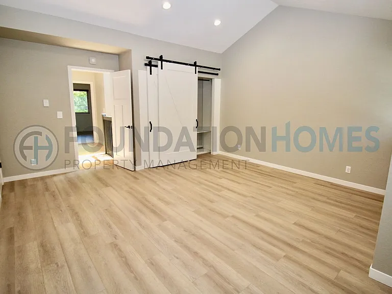 47 Willow Ln — Photo 7