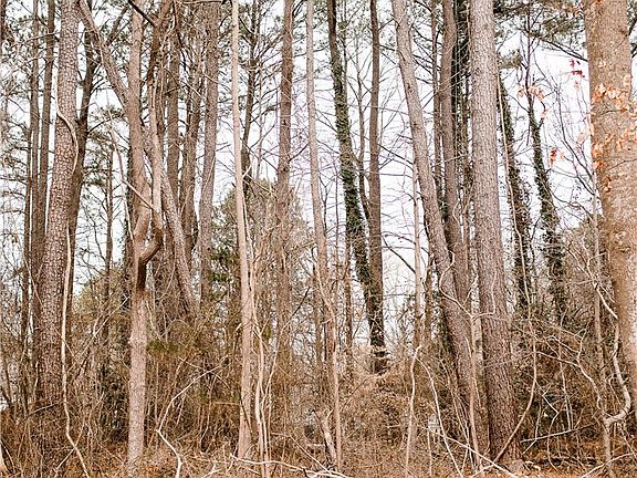 3rd image of 0 Riverside Dr