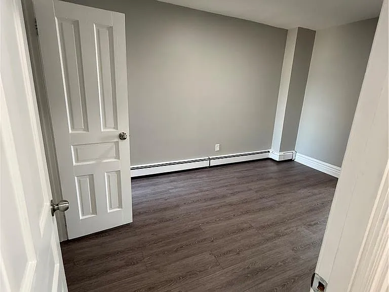 1455 W Tilghman St — Photo 8
