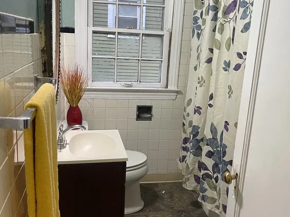 559 E Avondale Ave, Youngstown, OH 44502