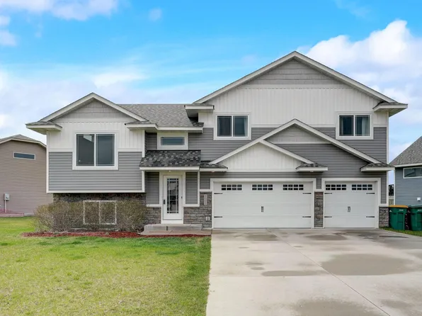 1691 Hidden Trl, Mayer, MN 55360