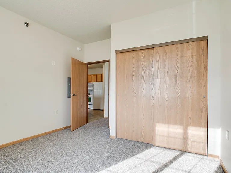 Lakestone Apartments Bedroom