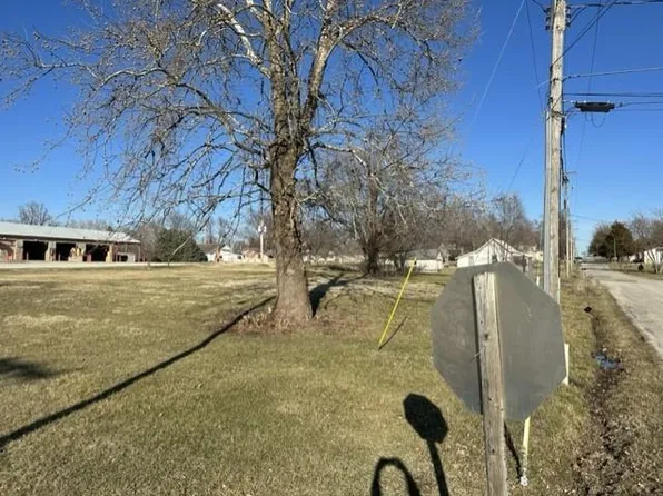 Burns Street & 13 Hwy, Gallatin, MO 64640