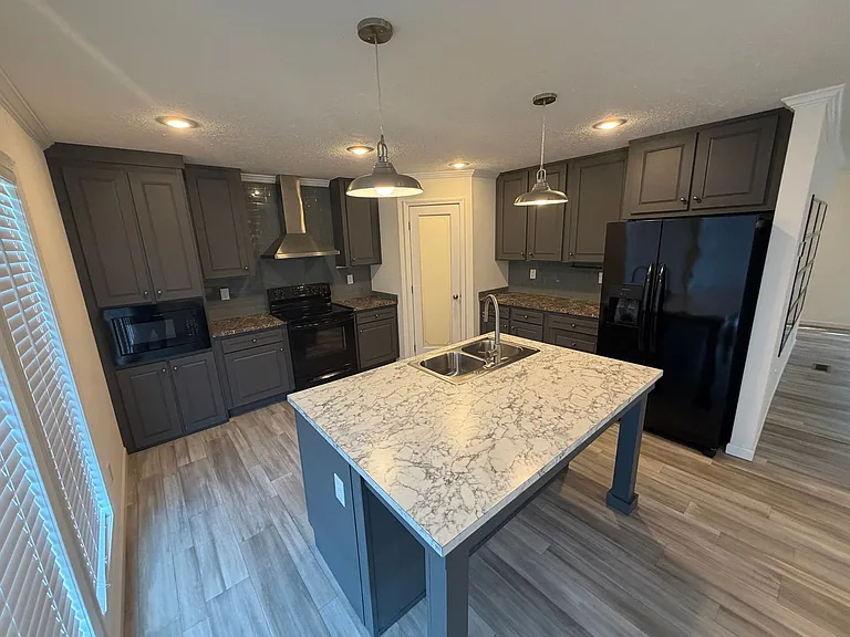 2158 Meadow Ridge Rd — Photo 5