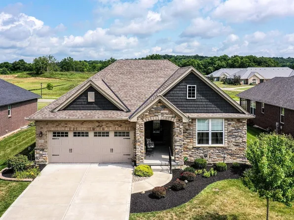 2052 Demoret Ln Unit Vc17, Hamilton, OH 45013