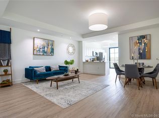 4100 Davie Rd #215, Davie, FL 33314