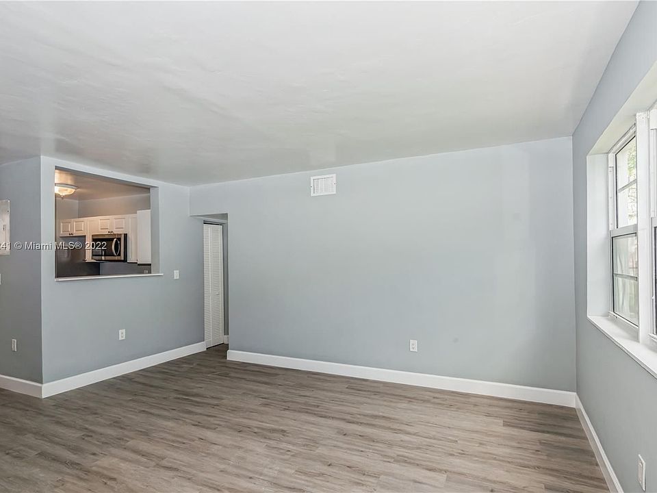 1st image of 7530 Dickens Ave APT 2