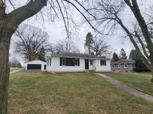 446 N Oak St, Oregon, WI 53575