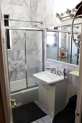 Sold by A & I Broadway | media 36