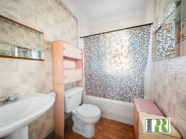 3921 Avenue R image 25 of 29