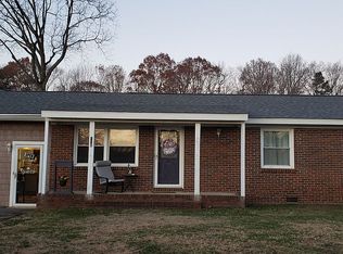 156 Cornelius Rd, Mooresville, NC 28117