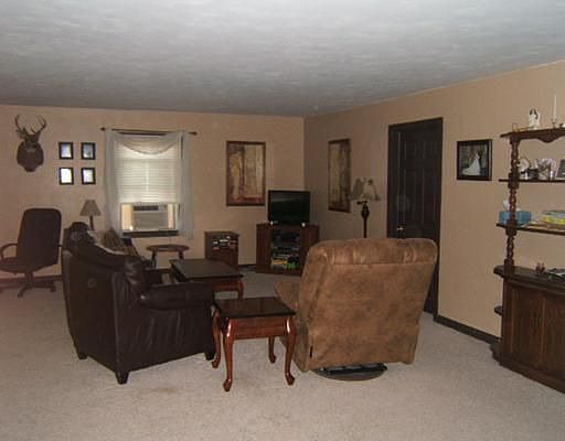 Nice sized Living room is 16 x 22