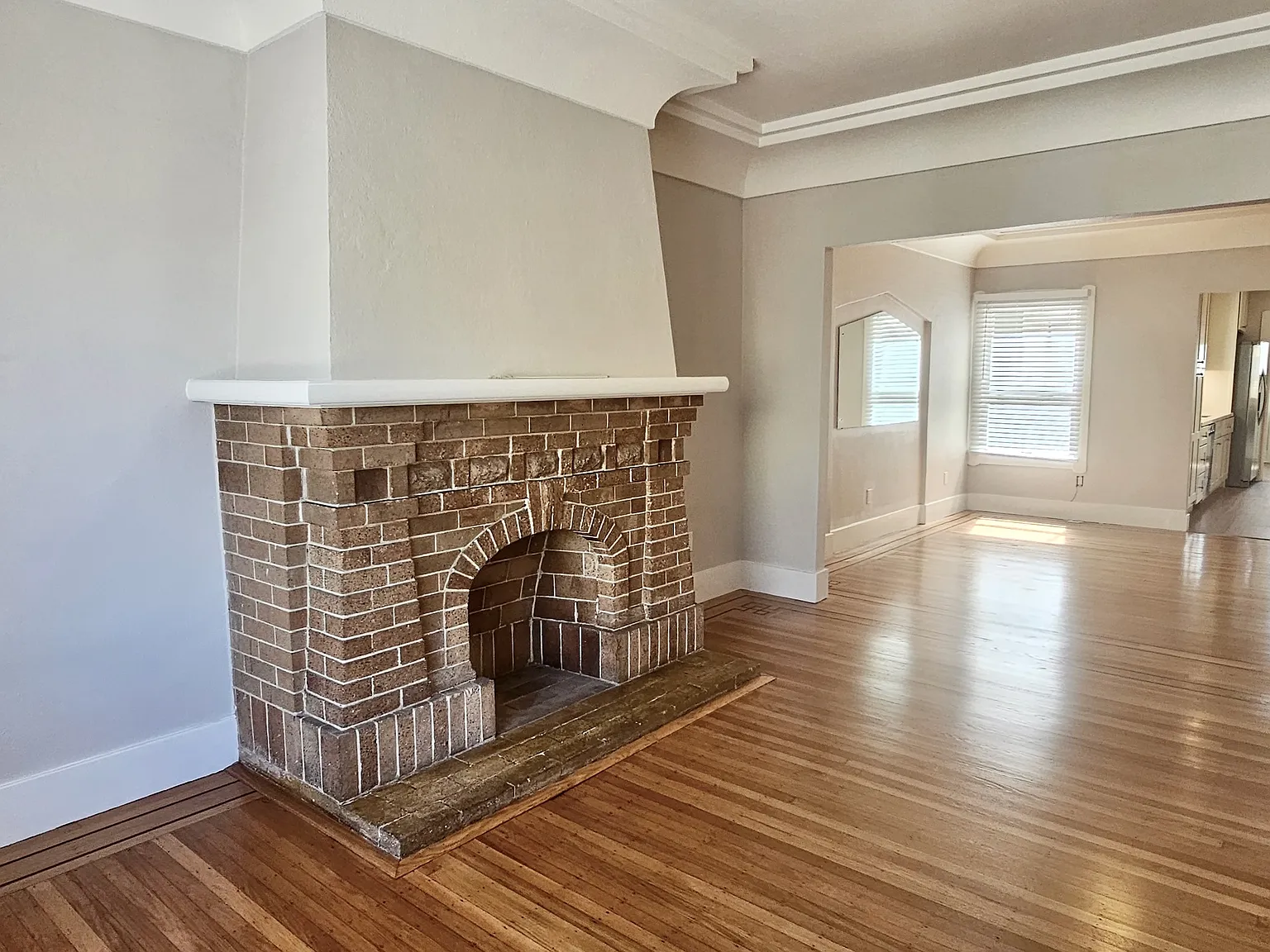 3 bed, $5,250 — Photo 4