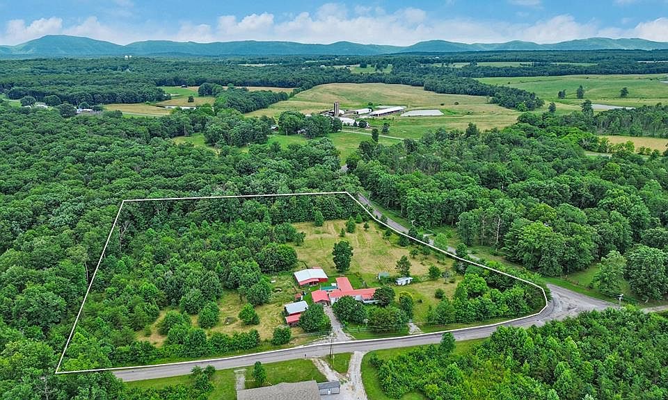 1st image of 64 Coppett Rd