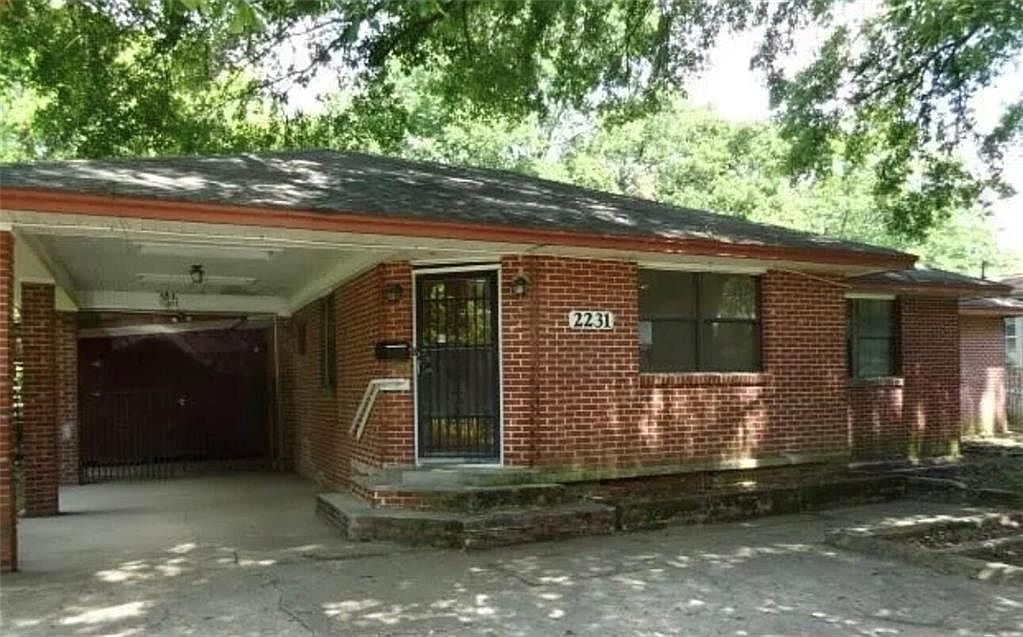 Primary listing photo