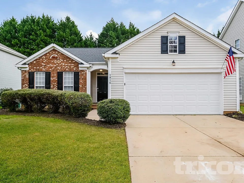 1816 Oakdale Green Dr