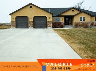 3161 Paradise Ave, Rexburg, ID 83440