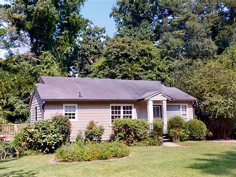 1674 Beacon Hill Blvd — Photo 20