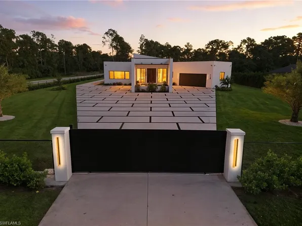 1388 Everglades BLVD N, NAPLES, FL 34120