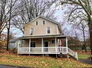 18 Wurts Ave, New Paltz, NY 12561