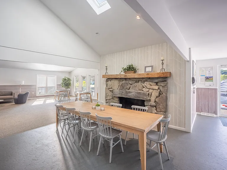 31 Pond Dr W — Photo 18