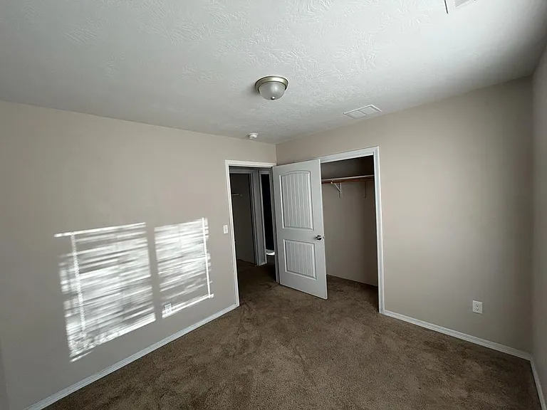 309 10th Ave N #1 — Photo 10
