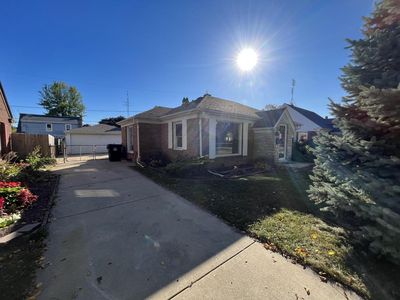 807 Florence AVENUE, Racine, WI, 53402