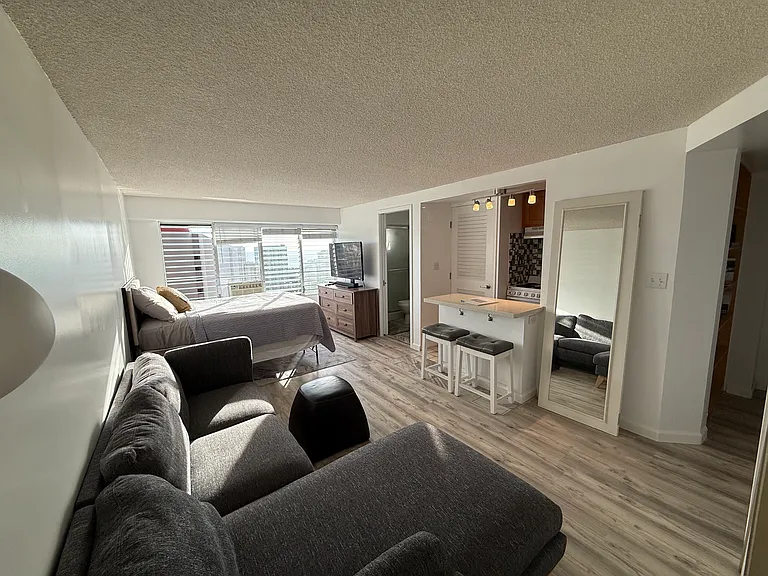 2525 Date St #4106 — Photo 2