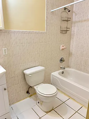 Rented by Boroughs Best Realty LLC | media 10