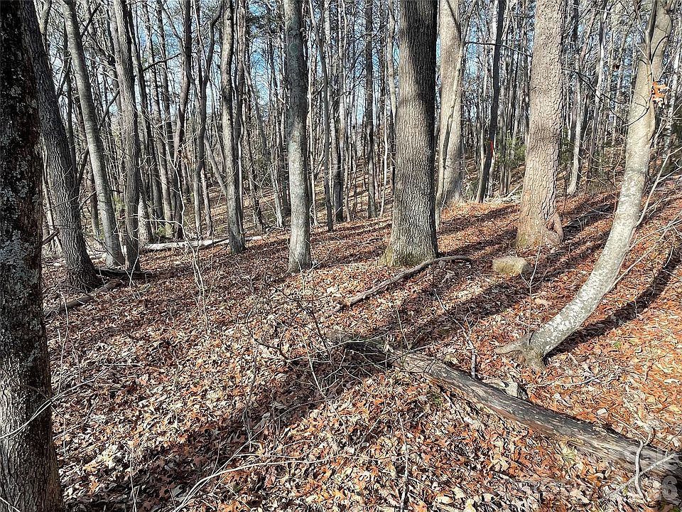 1st image of 220 Max Metcalf Rd