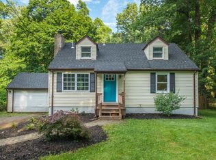 60 Woodstone Rd, Rockaway, NJ 07866