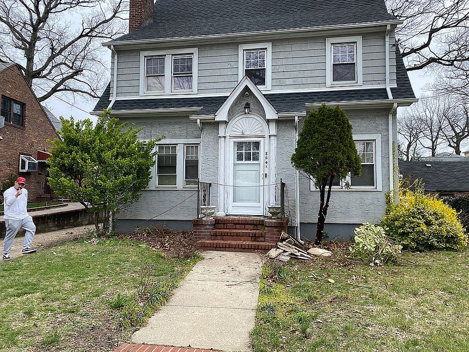 1st image of 8641 188th St