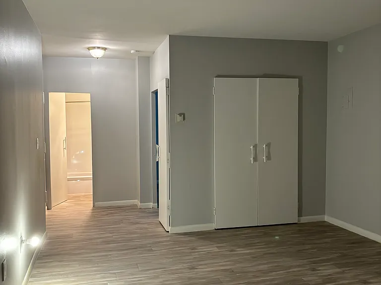 40 Owen St #D10 — Photo 8